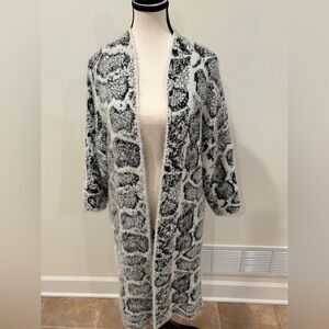 Dex Women’s Fuzzy Black and White Animal Print Cardigan, Medium